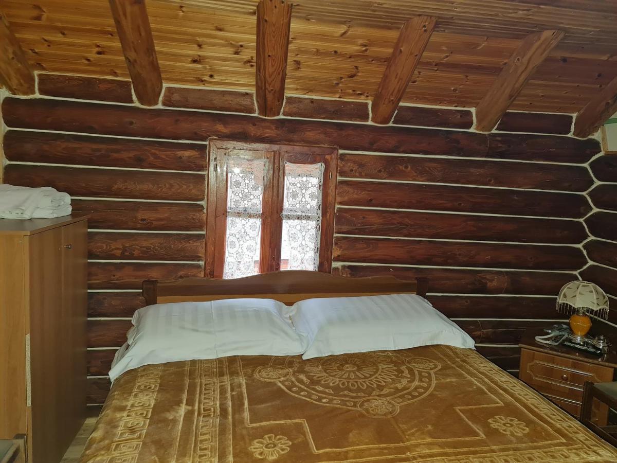 Sofra Kolonjare Agroturizem Hotel Erseke Luaran gambar
