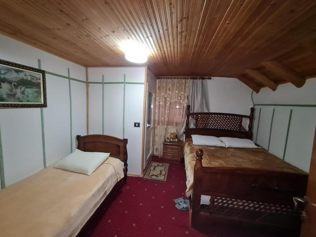 Sofra Kolonjare Agroturizem Hotel Erseke Luaran gambar
