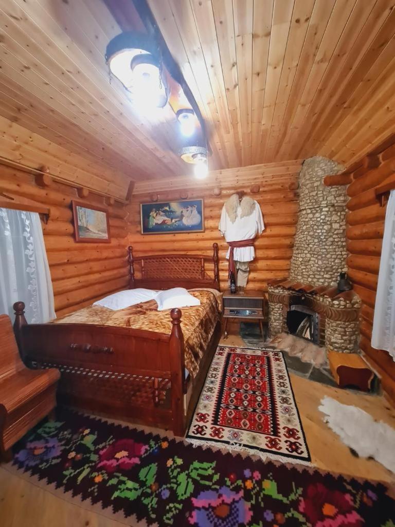 Sofra Kolonjare Agroturizem Hotel Erseke Luaran gambar